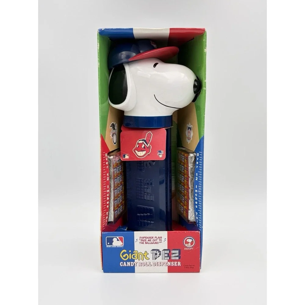 Snoopy Cleveland Indians Giant PEZ Dispenser Musical Chief Wahoo Vintage 2005